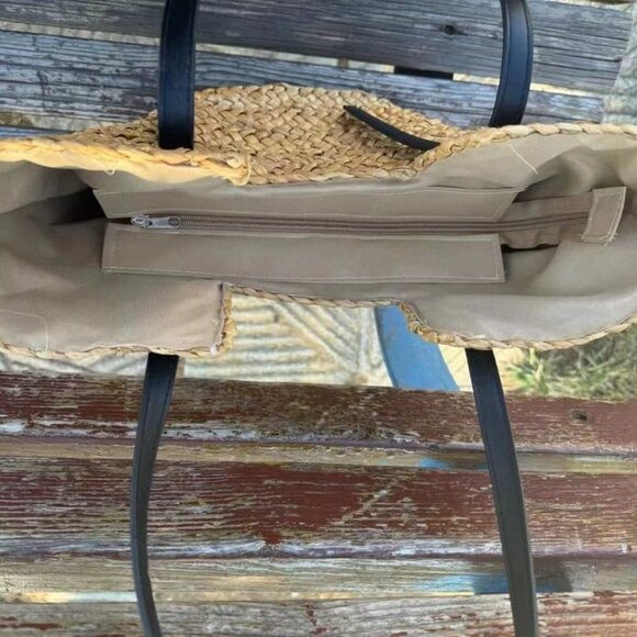 Neiman Marcus Summer Handmade Straw Purse - Picture 5 of 5